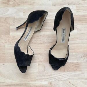 Manolo Blahnik BB Scallop Black Suede D'Orsay Pumps Size 37.5